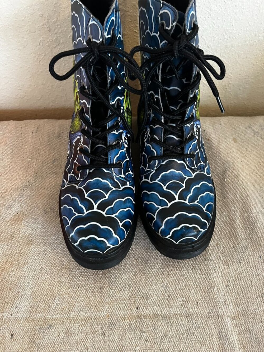 Raad Shop Woman's Japanese Green Dragon Fantasy MobWife Combat Boots Sz 7